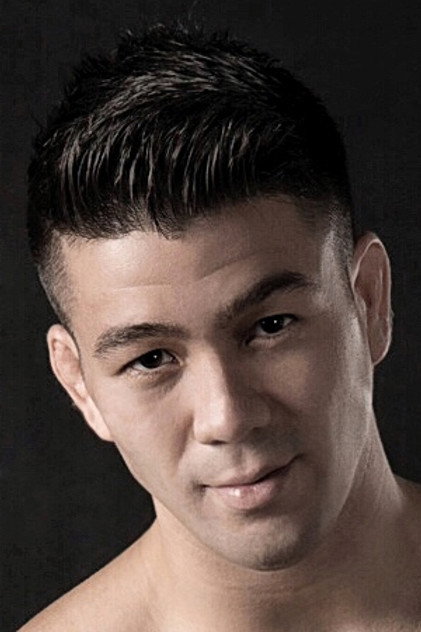 Mark Striegl als Elimar