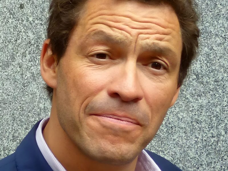 ドミニク・ウェスト、『THE WIRE/ザ・ワイヤー』の刑事から『War』の億万長者へ