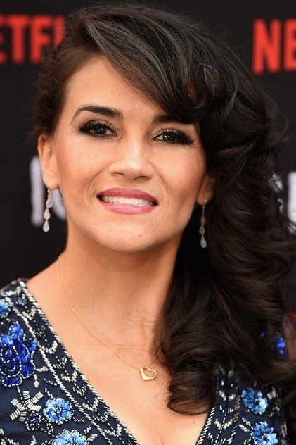 Karina Arroyave dans le rôle de Rosie