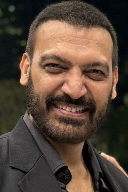 Manish Wadhwa dans le rôle du général Qadir