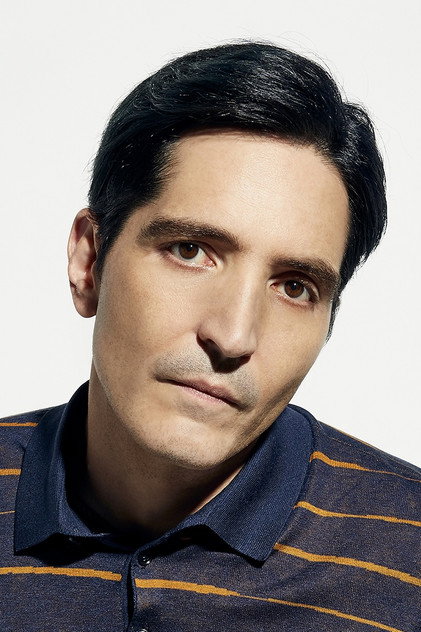 David Dastmalchian como M. Bison