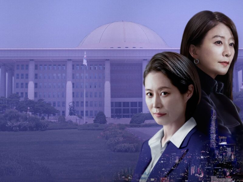 Queenmaker: A Masterclass in Political Manipulation and Moral Dilemmas