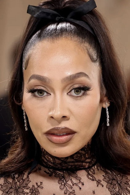 La La Anthony dans le rôle de Melina Cropper
