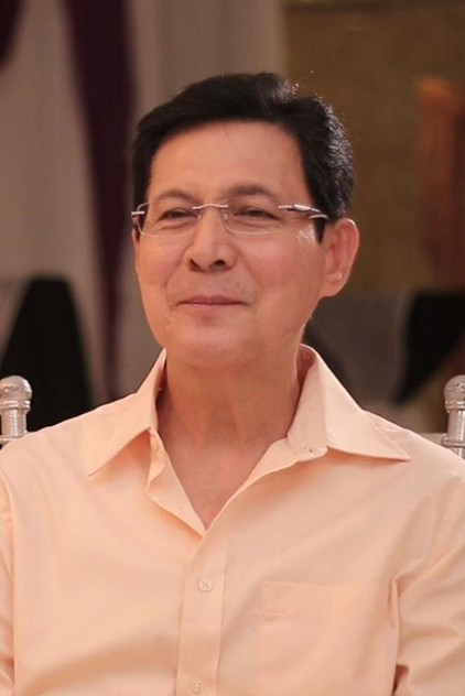 Tirso Cruz III als Roldan