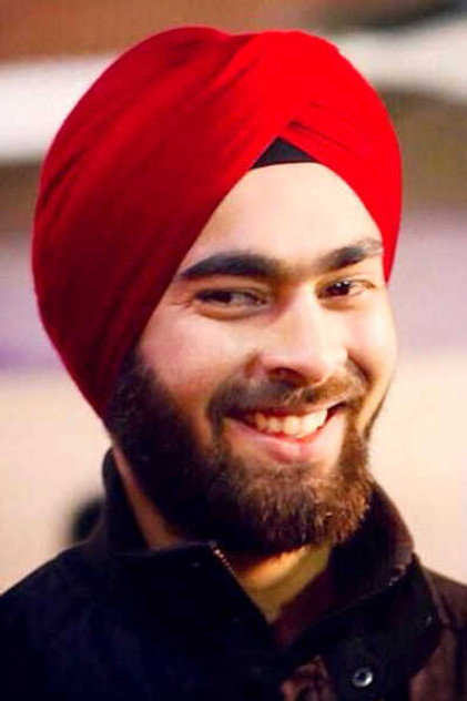 Manjot Singh como Honey Singh