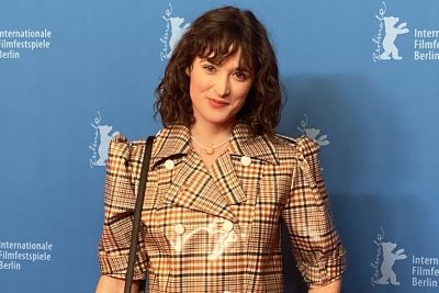 芙丽德莉可·贝许特：《朗读者》中的德国女演员主演Netflix惊悚剧《Die Falle》