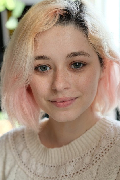 Xaria Dotson como Jules Mathis