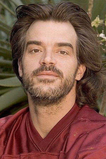 Shane Powers como Dale