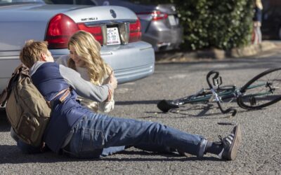 The Other Zoey er en beskeden romcom, hvor forvekslingen holder bedre end slutningen