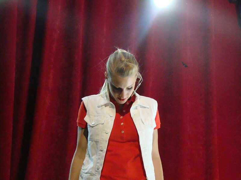 Heather Morris, a Brittany de «Glee: Em Busca da Fama» que nasceu dançarina
