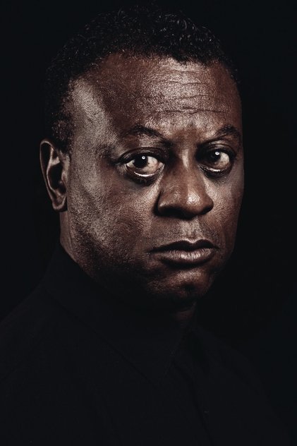 Jaymes Butler as Andre