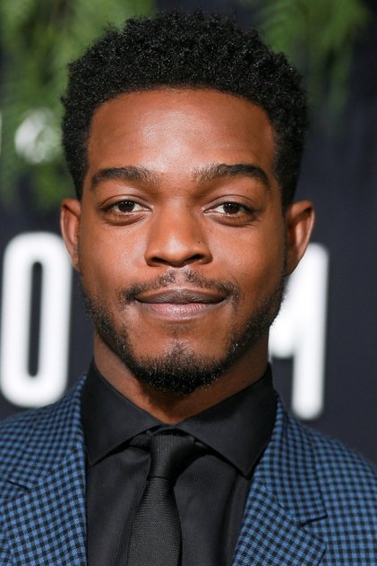 Stephan James como Boy Charles