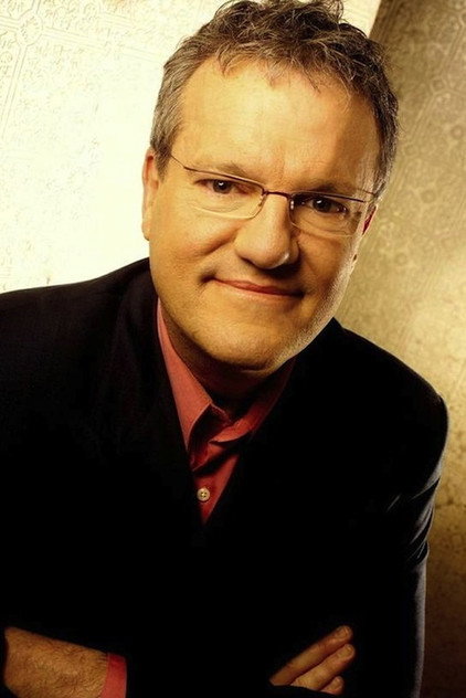 Mark Lowry como Norm