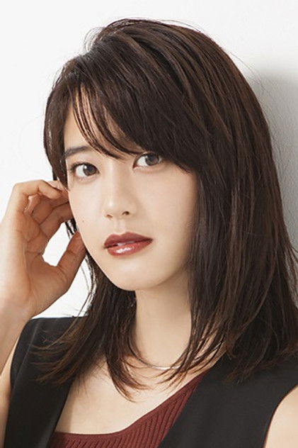 山崎紘菜 dans le rôle de Akimoto Ichika