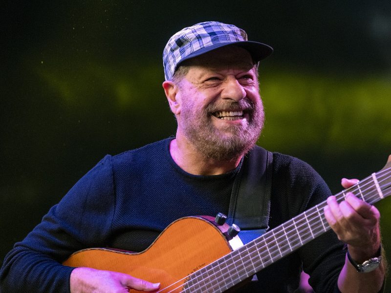 João Bosco, gitaristen som skrev Brasils klassikere for andres stemmer