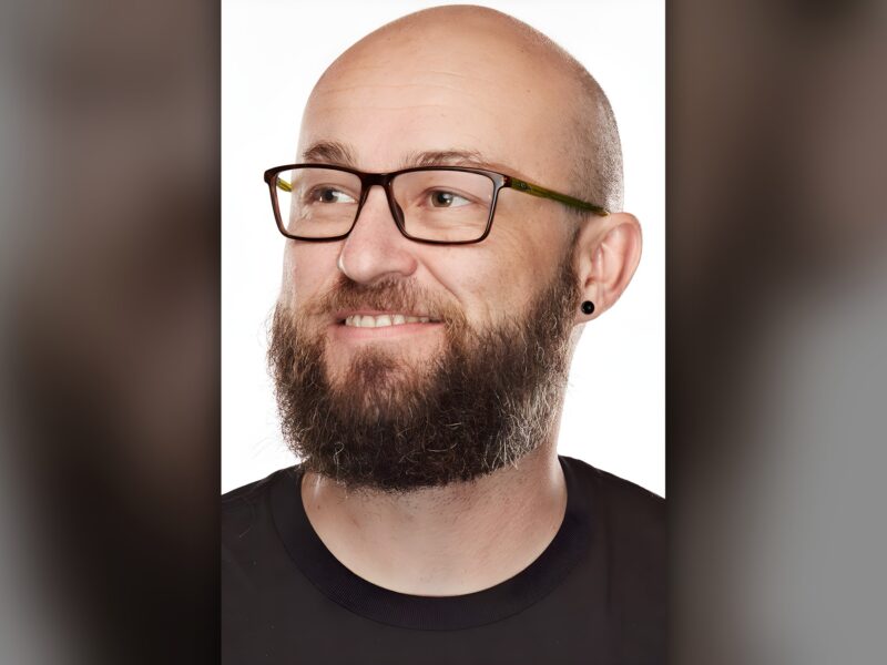 Jorge Michel Grau, o diretor mexicano que prende seus personagens enquanto o país desaba