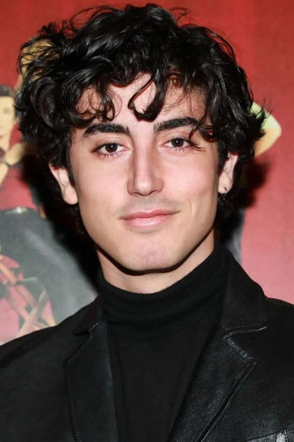 Anthony Ippolito como Johnno