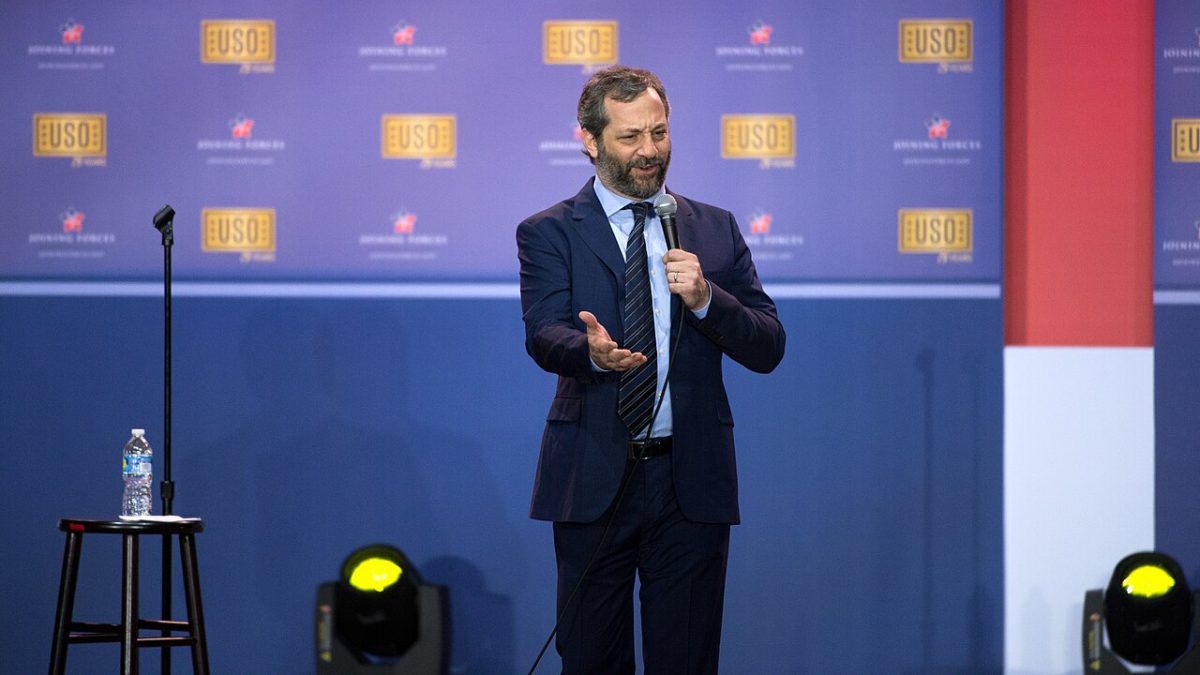Judd Apatow, komedinin arşivcisine dönüşen yönetmen sinema salonlarına geri dönüyor