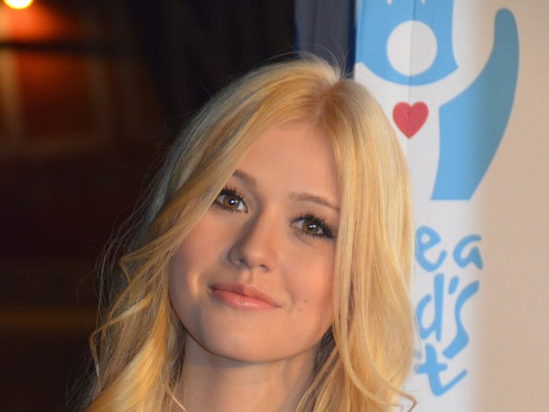 Katherine McNamara: Shadowhunters-stjernen, der byggede karrieren uden for rampelyset