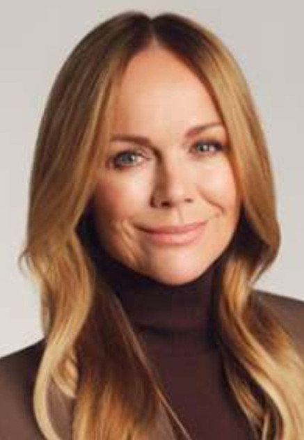 Monika Krzywkowska como Zula
