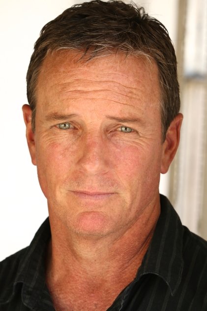 Linden Ashby como Jacob Marrow