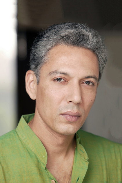 Rahul Vohra als Aamir Ali