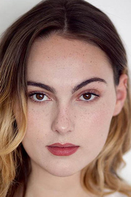 Alice McMillan como Ailso