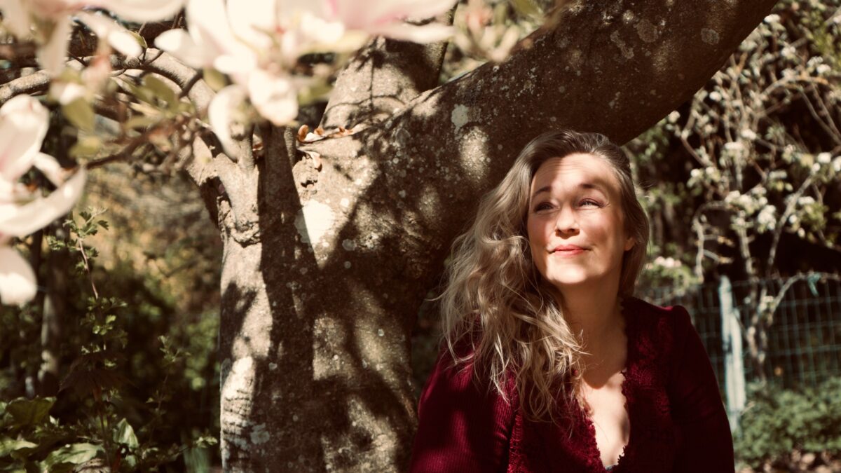 Magnolia Shade debuta con Nordicana: un EP danés de desamor con una narradora poco confiable