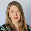 Mary Robertson, instruktøren bag Quiet on Set, der lader folkene uden for billedet tale