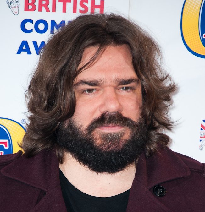 Matt Berry: Oscar töreninin anons sesi, ışıklardan kaçan bir adama ait