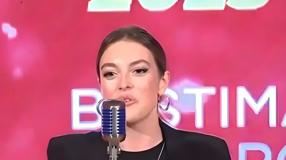 Melis Sezen, a atriz de Conheço Você que a TV turca sempre escala como a intrusa