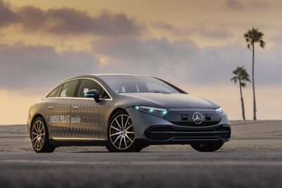 Mercedes-Türkislicht soll US-Standard für selbstfahrende Autos werden