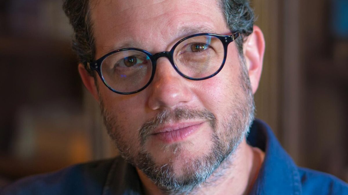 Michael Giacchino, Yukarı Bak ile Oscar alan besteci şimdi Ray Gunn ile dönüyor