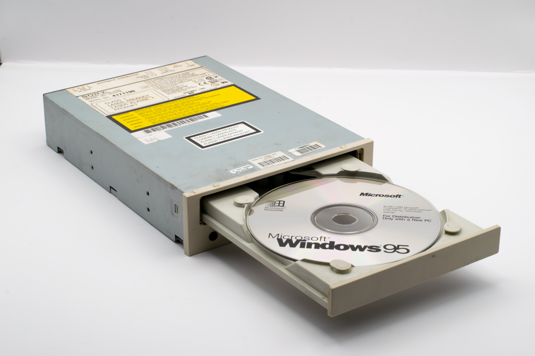 Copilot får kontrol over Windows og dine filer, mens Microsoft stadig betaler for Recall