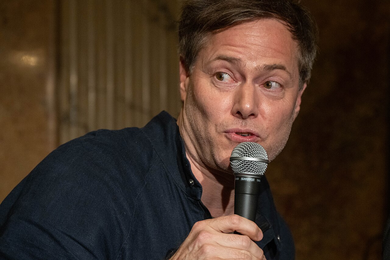 Milo Rau, den schweiziske dramatiker, der genopfører historien med dem, der levede den