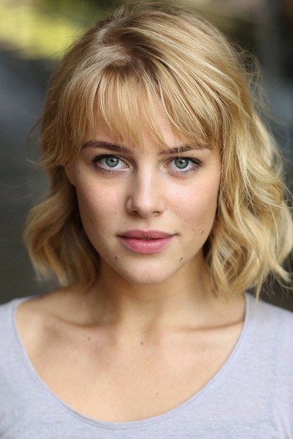 Hannah van der Westhuysen as Clelia Monti