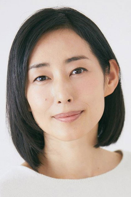 木村多江饰演俵洋子