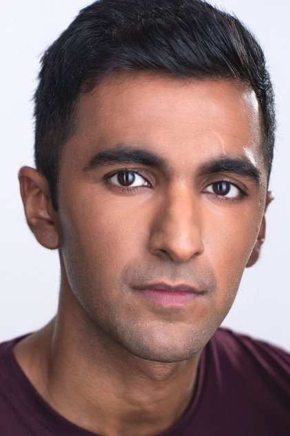 Rohan Gurbaxani als Rohan Bhatia