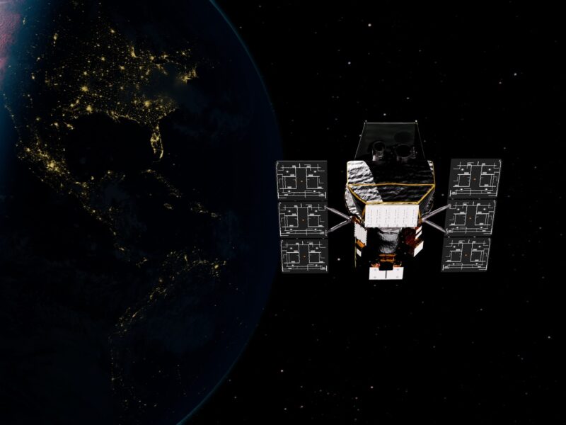 Teleskop Swift NASA zarejestrował 2000 rozbłysków gamma, a teraz spadnie na Ziemię