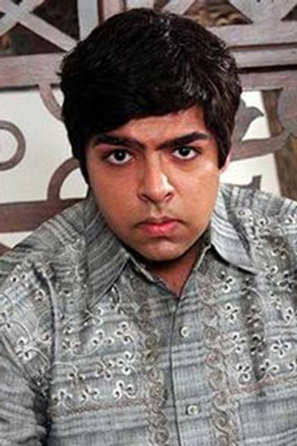 Akash Bhatija dans le rôle d’Amol