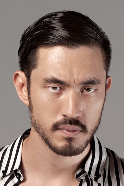 Andrew Koji como Ryu