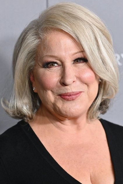 Bette Midler como Bella Abzug