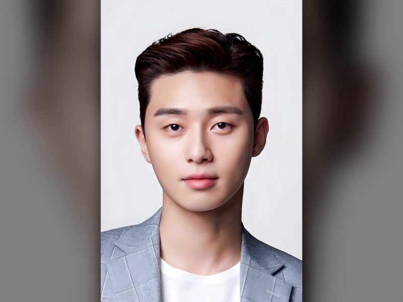 박서준, ‘로코 장인’이 데뷔 15년 만에 꺼낸 첫 악역