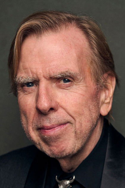 Timothy Spall como Major Alistair Gregorys