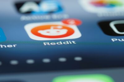 Reddit vil kreve innlogging for å lese, og de første testene skjer utenfor USA