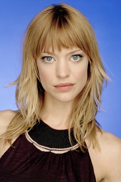 Heike Makatsch como Carlotta Klatt