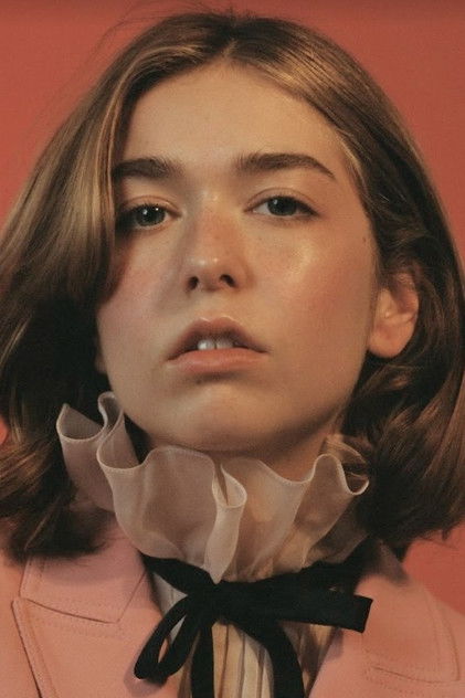 Lindsey Jordan dans le rôle de Tara