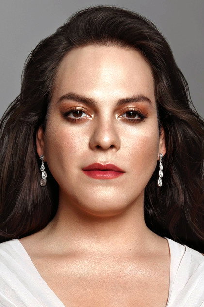 Daniela Vega als Charlis