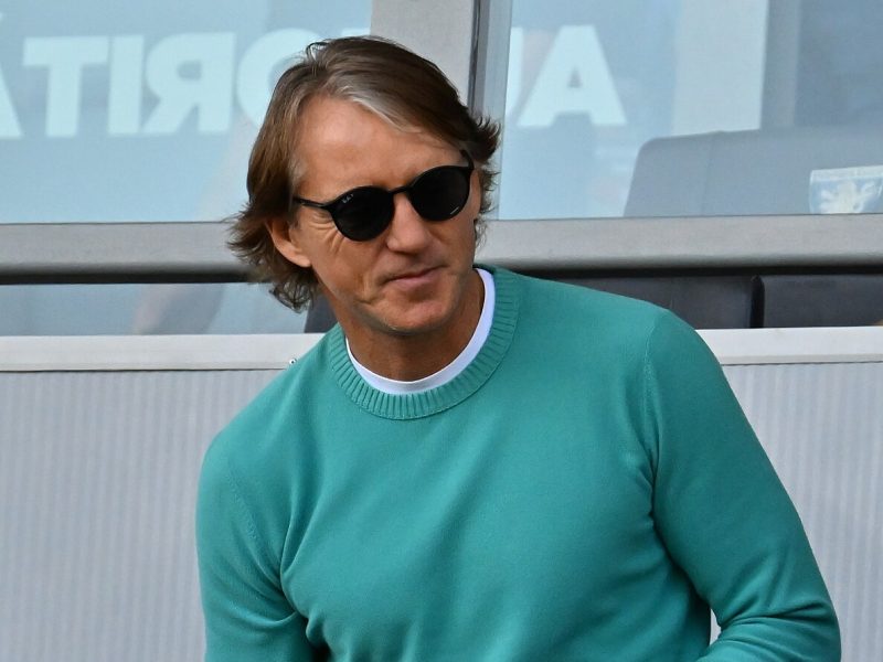 Roberto Mancini dejó a Italia por Arabia Saudita y ahora vuelve a dirigirla