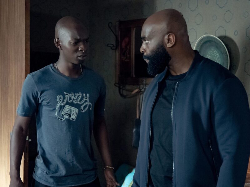 In His Shadow: un drama familiar sin profundidad